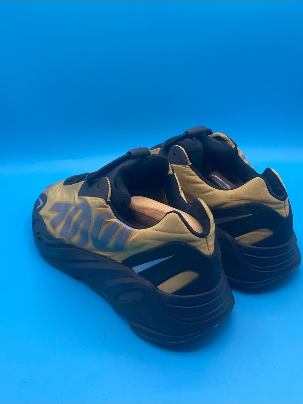 Adidas Yeezy Boost 700 MNVN "Honey Flux" - Picture 3 of 4
